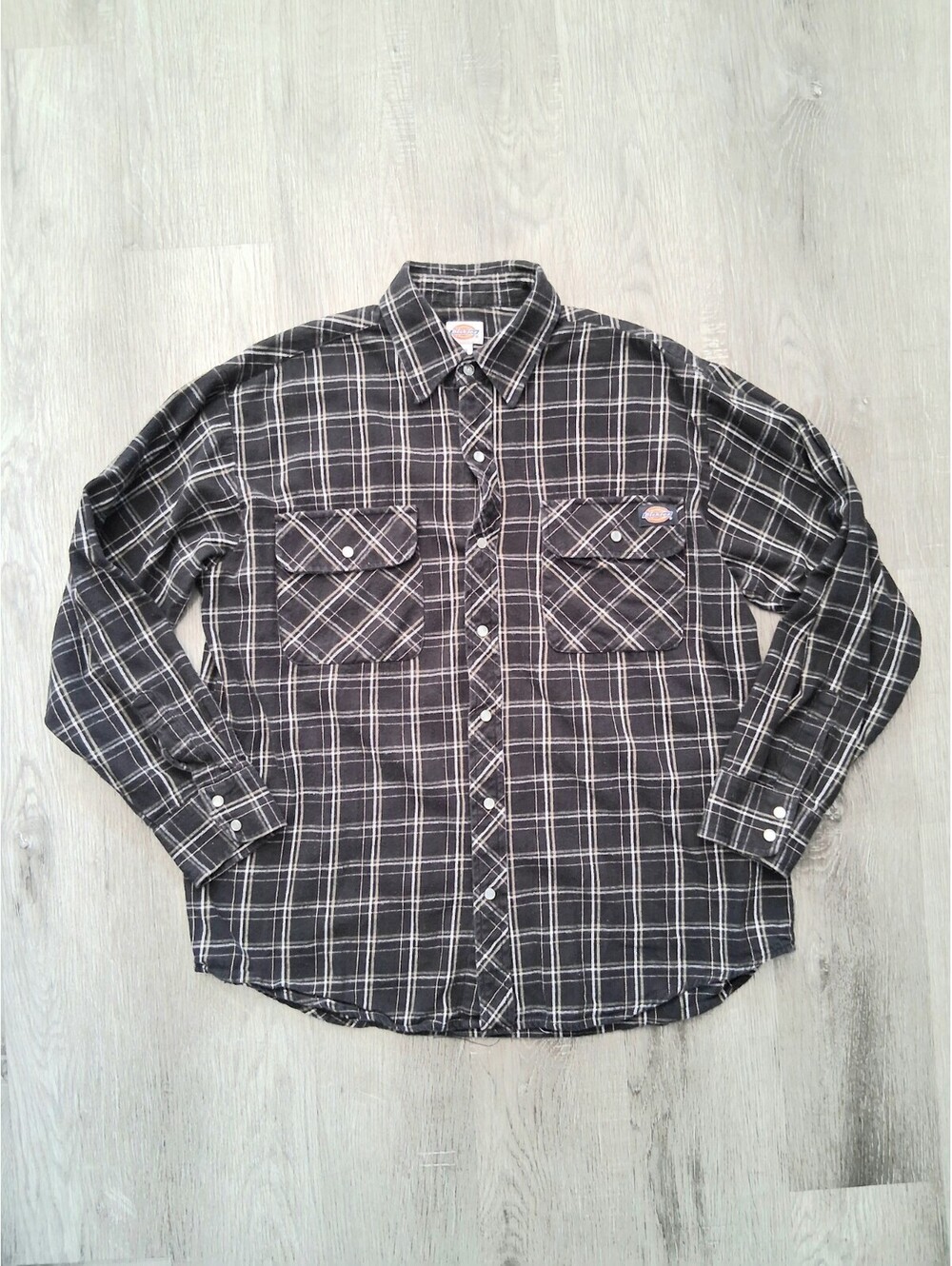 Dickies Men's Lg Black Gray Plaid Flannel Work Shirt Long Sleeve Button Up Y2K